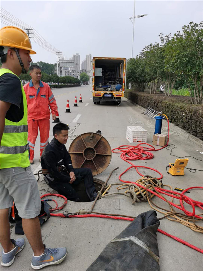 大方翻衬法管道修复技术主要工序