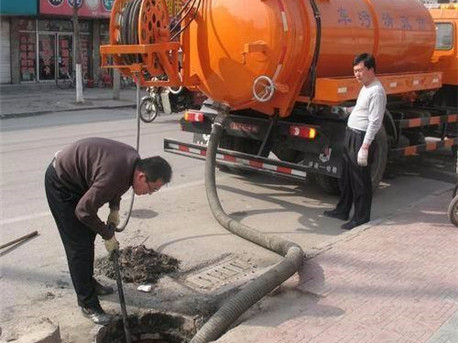 大方清掏化粪池，健康生活从这里开始